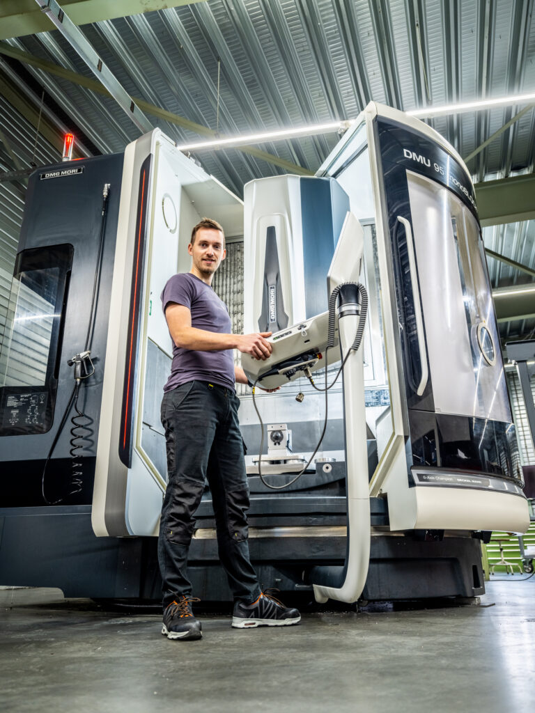 Liwald: CNC-verspaner 14